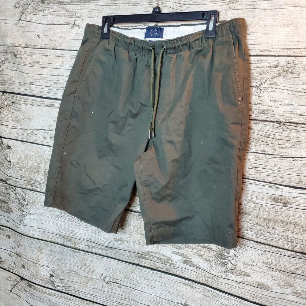 Even Tide Green Shorts Size 36/10